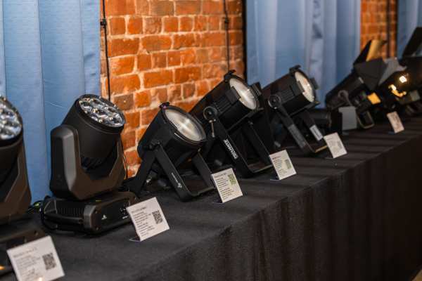 Презентация оборудования PROLIGHTS