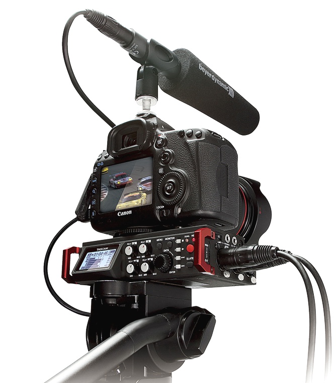 TASCAM DR-701D 6-канальный портативный аудиорекордер для DSLR камер , WAV/BWF, карты SD/SDHC/SDXC, TIME CODE IN  BNC разъём, HDMI разъём