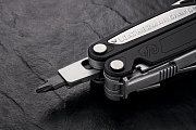 Мультитул Leatherman Charge AL