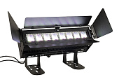 Современный светодиодный прожектор LTL COLOR CYC 8 V3