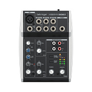 BEHRINGER XENYX 502S - микшерный пульт, 5 входов, 2 шины выходов, предусилители XENYX