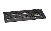 ColorSource 40 console Пульт управления световым оборудованием, 512 DMX-каналов, 80 устройств, 40 фейдеров, сенсорный дисплей 7"