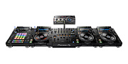 PIONEER DJS-1000 - автономный DJ семплер