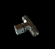 Тройник с гайкой 3/8 Тройник с гайкой 3/8