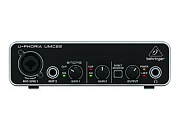 Аудио интерфейс Behringer UMC22 USB