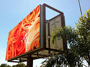 STREET P10 SMD (960x640мм) Кабинет светодиодного экрана
Шаг пикселя 10 мм
Для уличных инсталляций